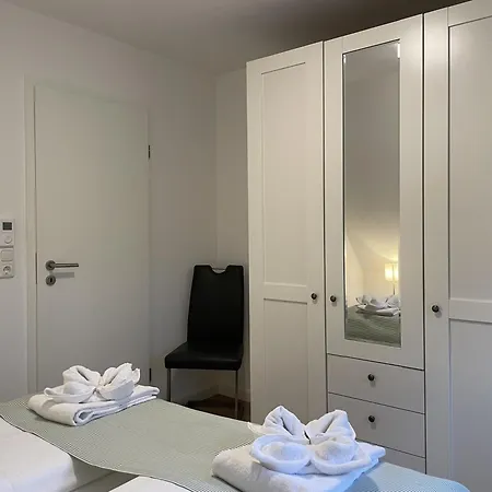 Haus Am Stadtwald Og Whg 5, Gruenstreifen *