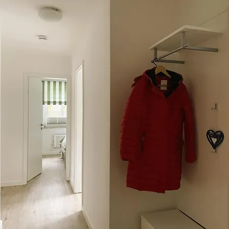 Haus Am Stadtwald Og Whg 5, Gruenstreifen Apartment Wyk auf Foehr