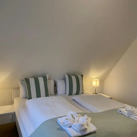 Haus Am Stadtwald Og Whg 5, Gruenstreifen Apartment Wyk auf Foehr