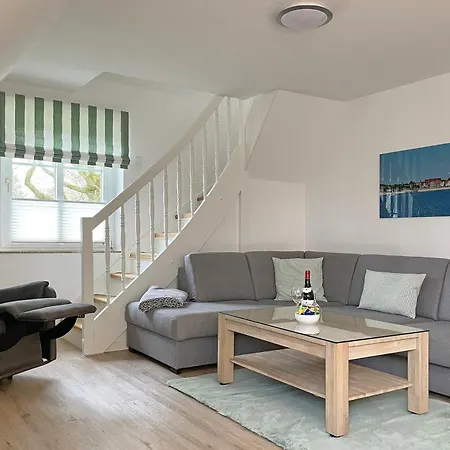 Haus Am Stadtwald Og - Whg 5, Gruenstreifen