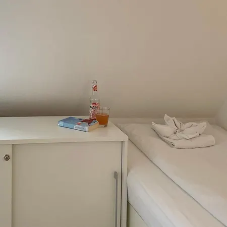 Haus Am Stadtwald Og - Whg 5, Gruenstreifen Wyk auf Föhr